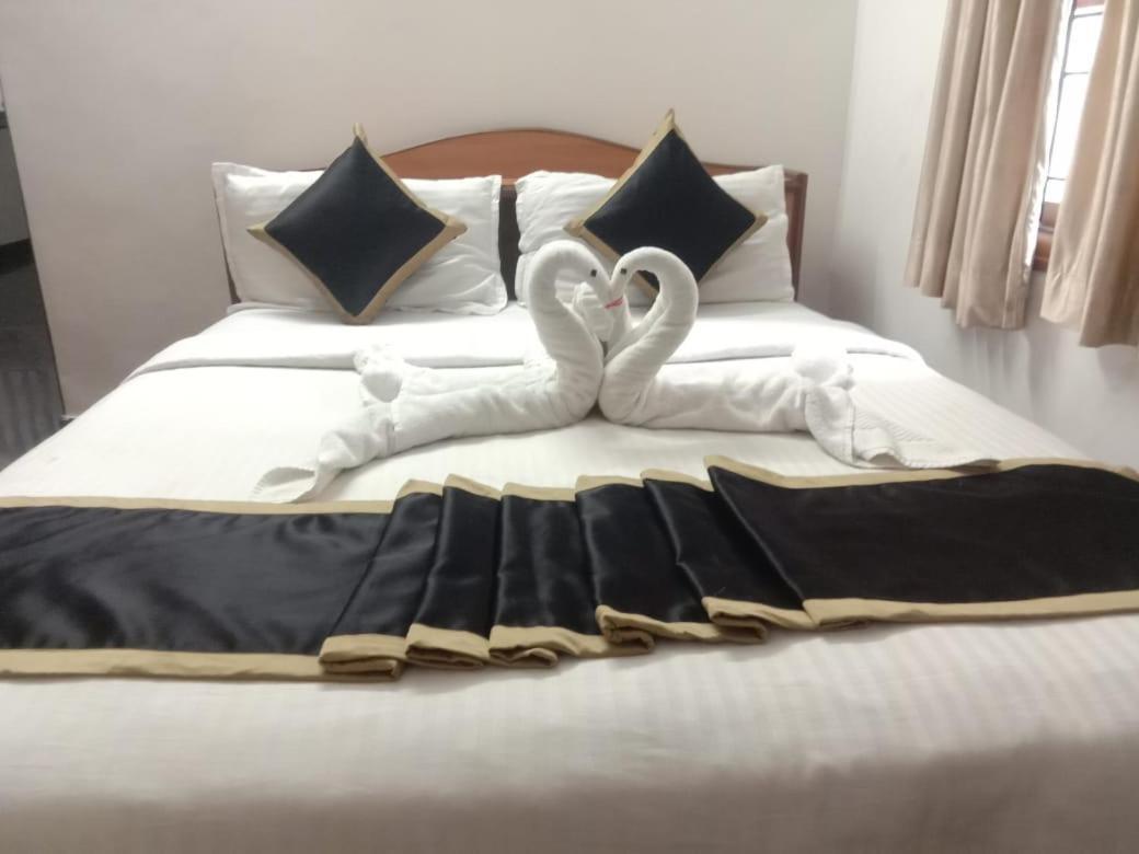 Rainbow House Luxury Rooms Τσενάι Δωμάτιο φωτογραφία
